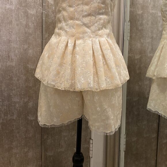 Chanel shorts set size 36( S), RARE! 2014 - Picture 12 of 17